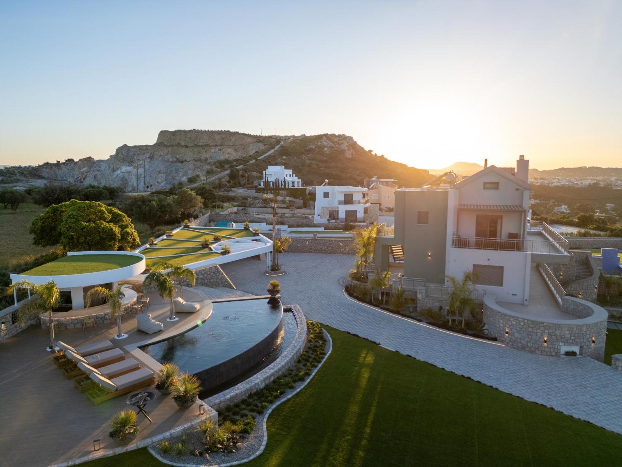 Rhode Luxury Villa Калитиес Экстерьер фото